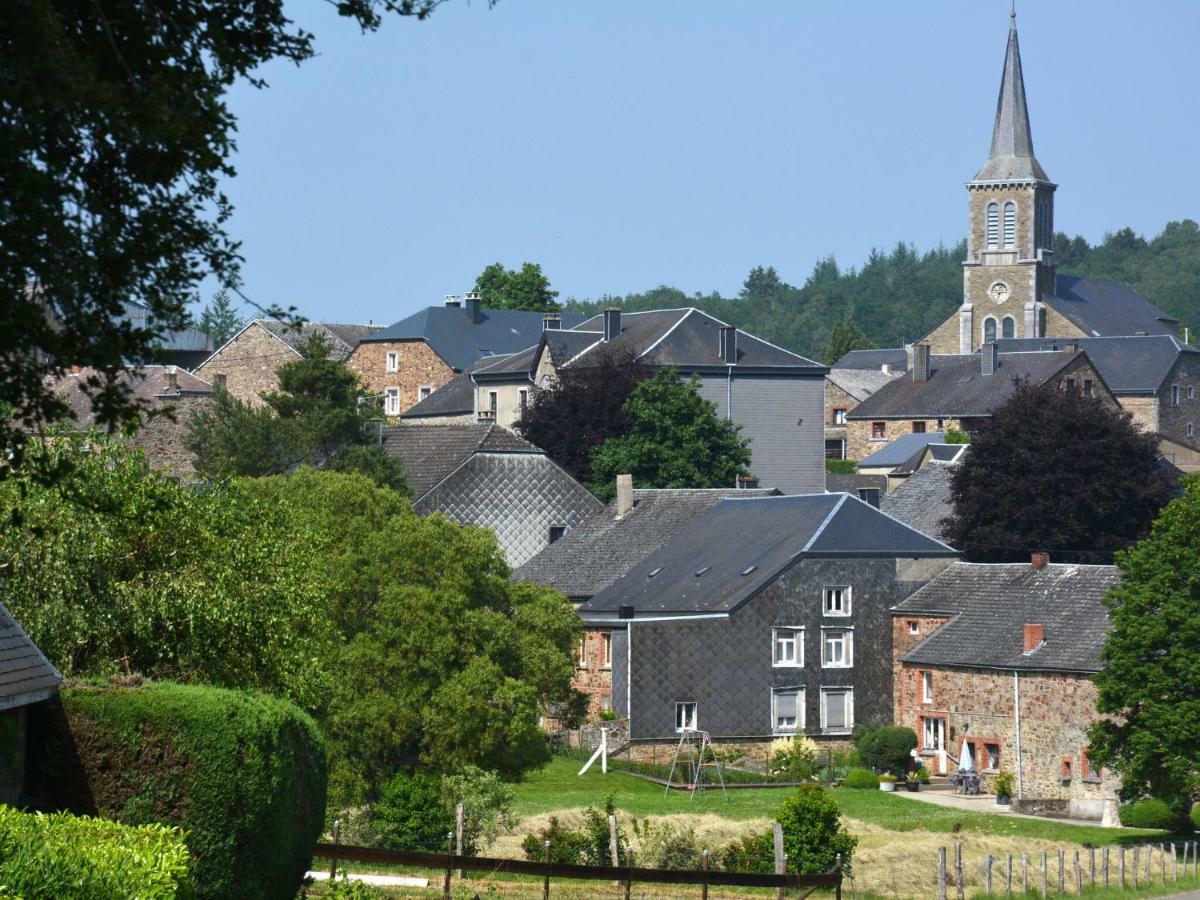 Lovely Holiday Home In Daverdisse With Terrace エクステリア 写真